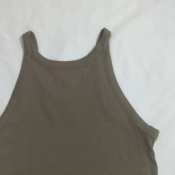 Madewell Brightside Cutaway Tank, Color Olive Size S - Picture 10 of 14